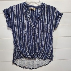 Sweet Wanderer womens size S short capped sleeve denim top eyelet crochet trim